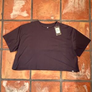 NWT! Under Armour Black crop top tee. Size: large.